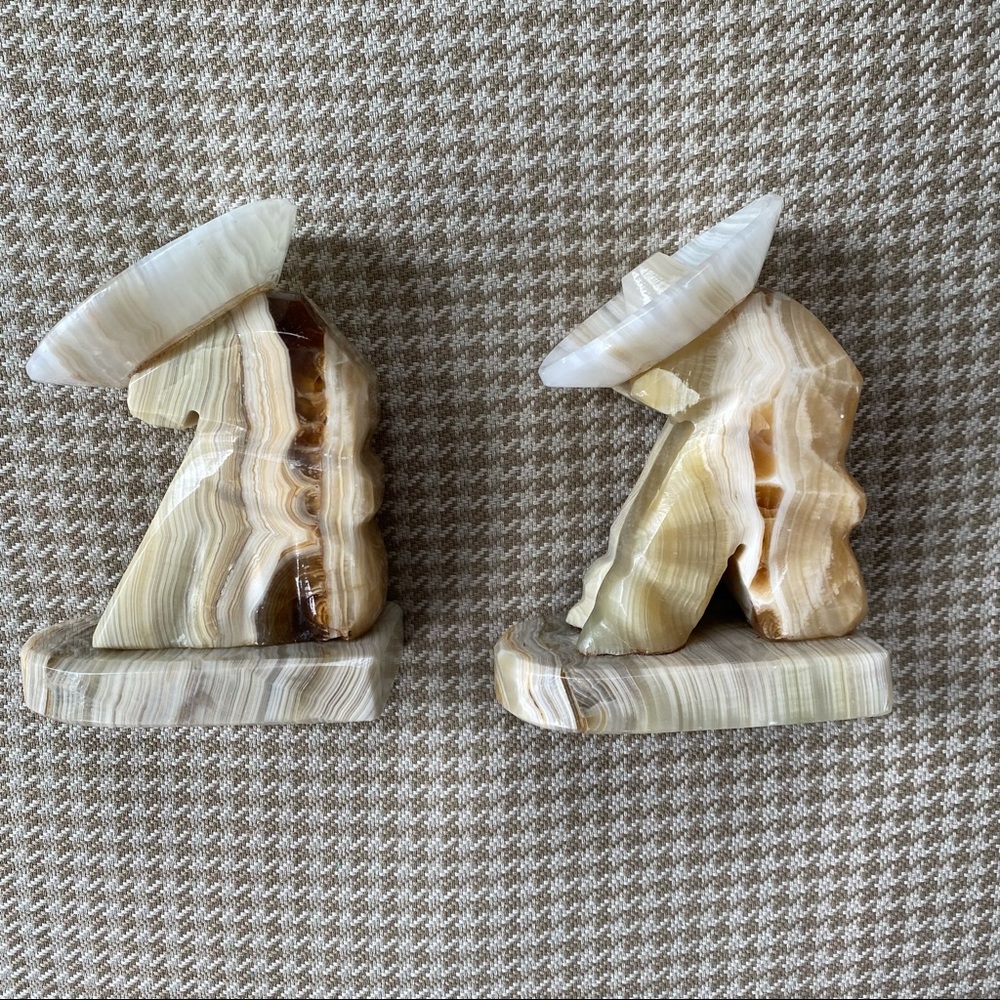 VINTAGE Set of Mexican onyx marble bookends, sleeping man with sombrero
